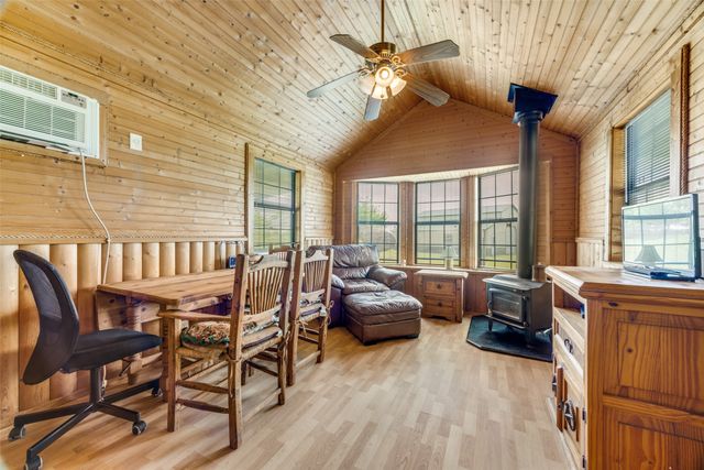 586 Pleasant Home Road, Sherman, TX 75092