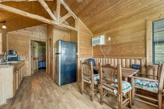 586 Pleasant Home Road, Sherman, TX 75092