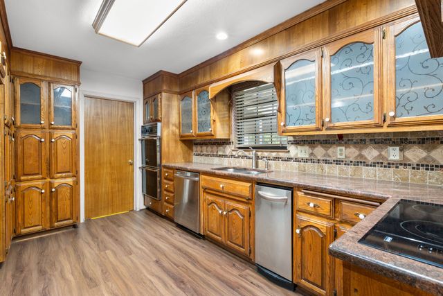 592 Ouida Drive, Waco, TX 76705