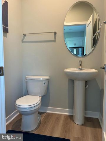 221 WILDER AVE, Colonial Beach, VA 22443