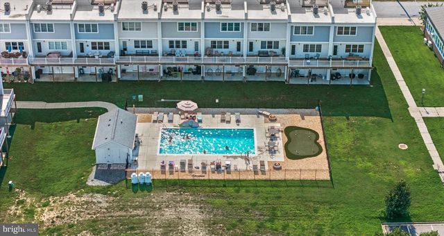 221 WILDER AVE, Colonial Beach, VA 22443