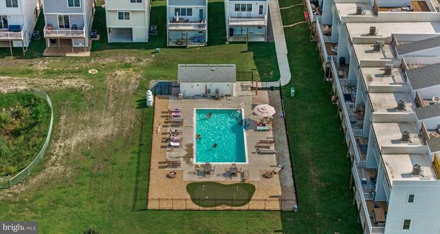 221 WILDER AVE, Colonial Beach, VA 22443