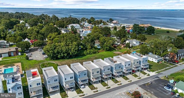 221 WILDER AVE, Colonial Beach, VA 22443