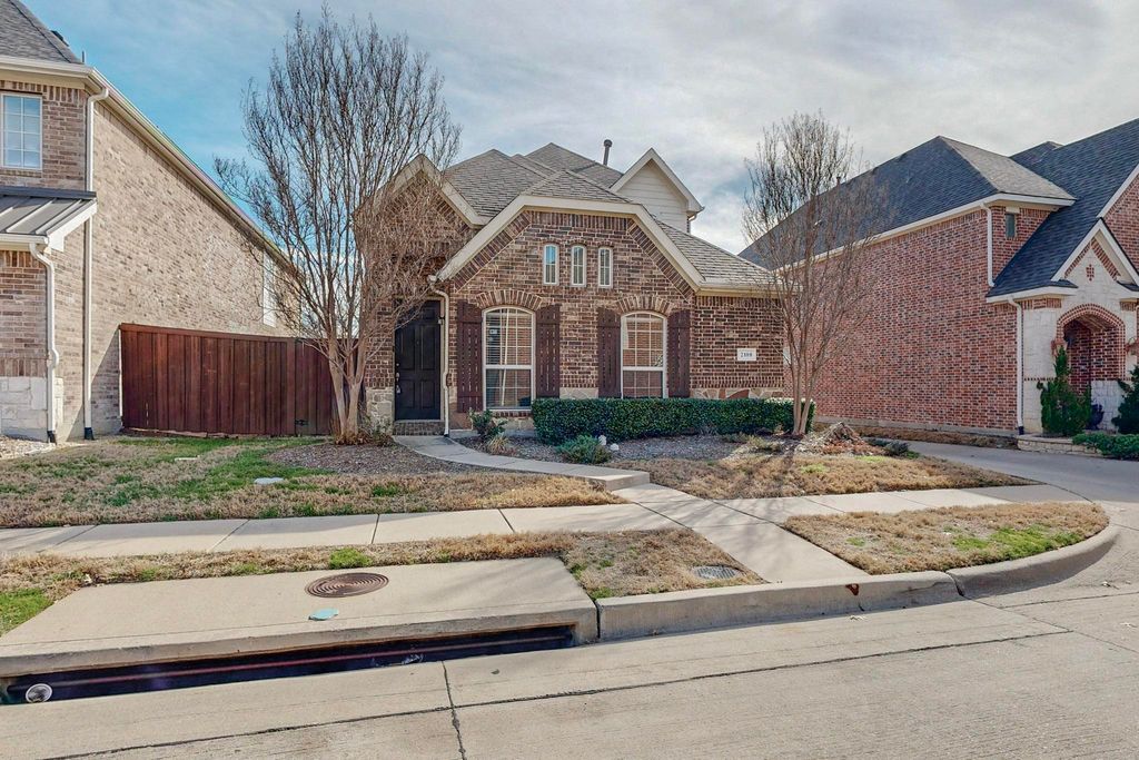 2108 Harris Place, Plano, TX 75025