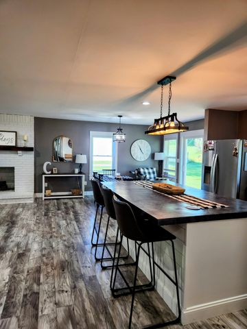 595 Frames Branch Road, Clay City, KY 40312