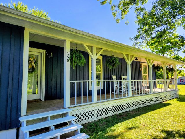 595 Frames Branch Road, Clay City, KY 40312