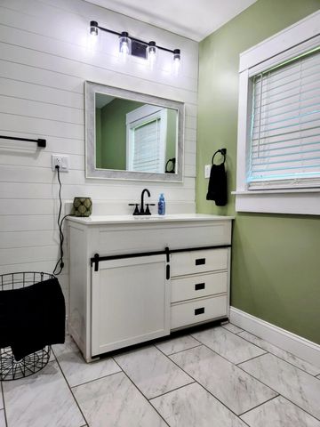 595 Frames Branch Road, Clay City, KY 40312