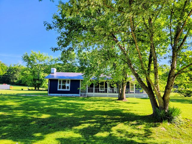 595 Frames Branch Road, Clay City, KY 40312