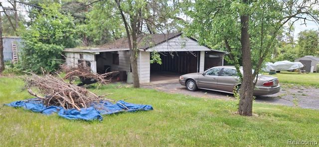 686 Lounsbury Avenue, Pontiac, MI 48340