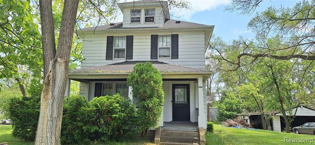 686 Lounsbury Avenue, Pontiac, MI 48340