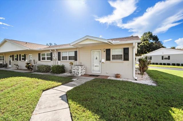 2753 GOLF COURSE DRIVE 104, Sarasota, FL 34234