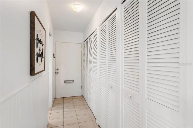 2753 GOLF COURSE DRIVE 104, Sarasota, FL 34234