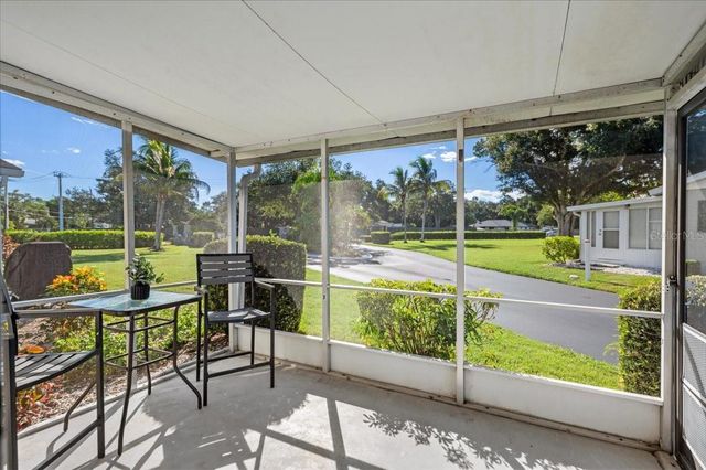 2753 GOLF COURSE DRIVE 104, Sarasota, FL 34234