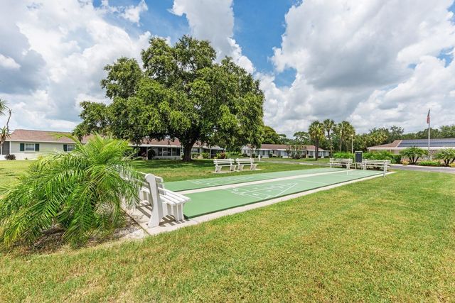 2753 GOLF COURSE DRIVE 104, Sarasota, FL 34234