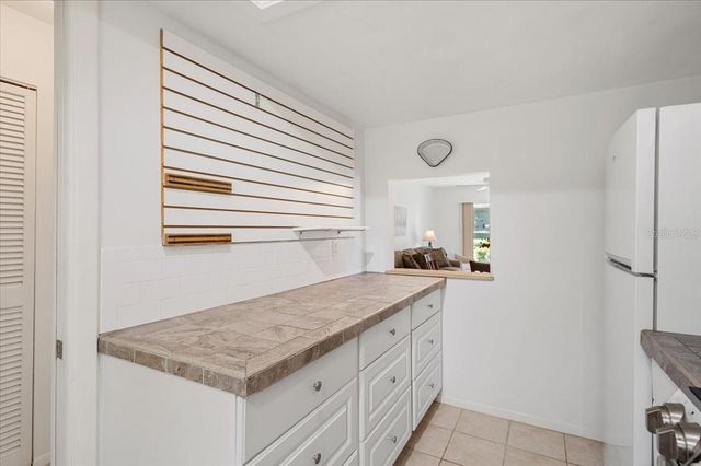 2753 GOLF COURSE DRIVE 104, Sarasota, FL 34234