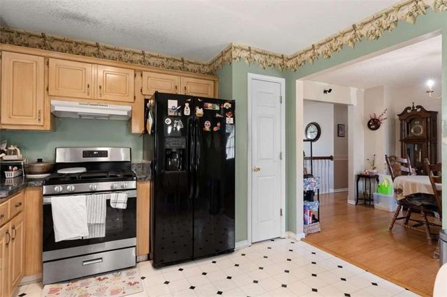 4050 Five Oaks Court, Powder Springs, GA 30127