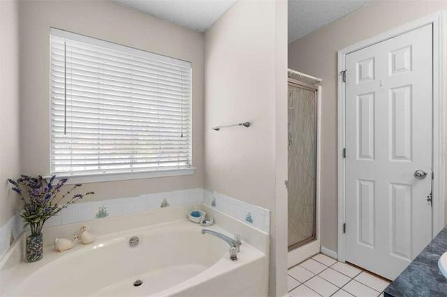 4050 Five Oaks Court, Powder Springs, GA 30127