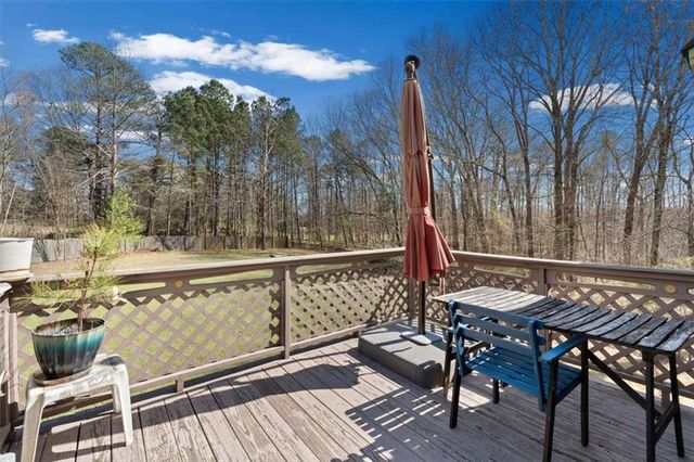 4050 Five Oaks Court, Powder Springs, GA 30127