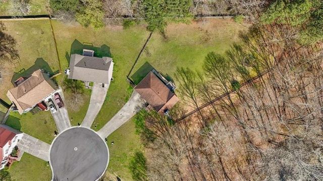 4050 Five Oaks Court, Powder Springs, GA 30127