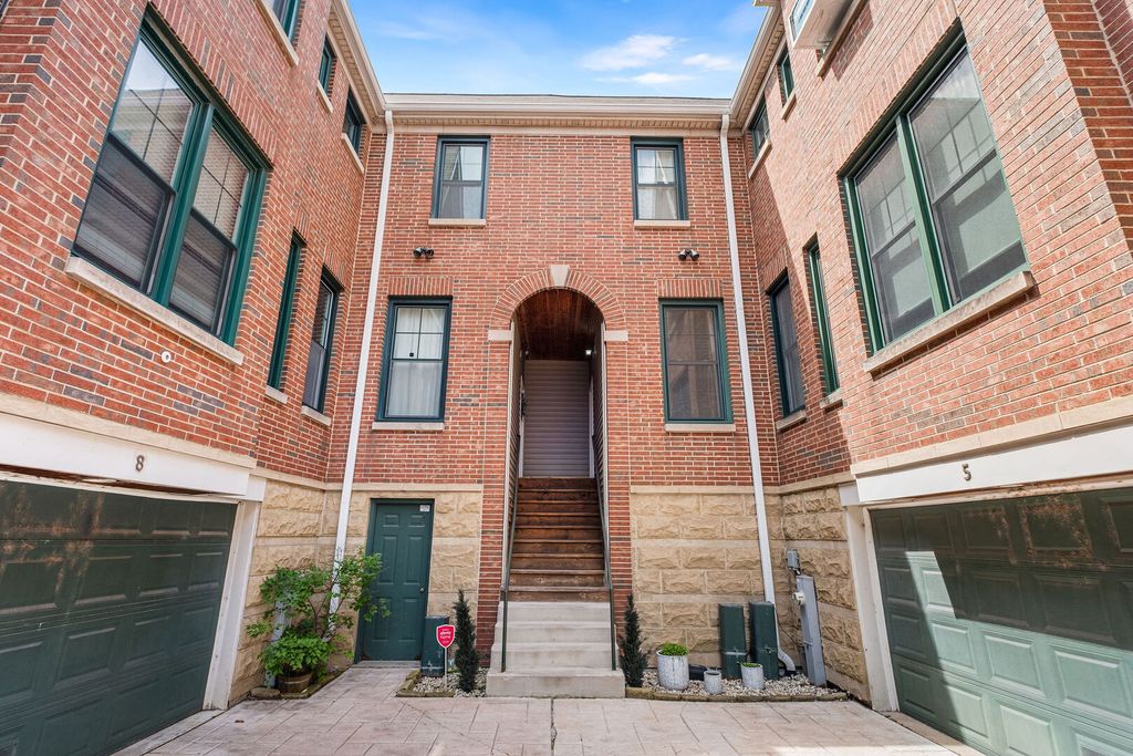 2140 N Winchester Avenue 6, Chicago, IL 60614
