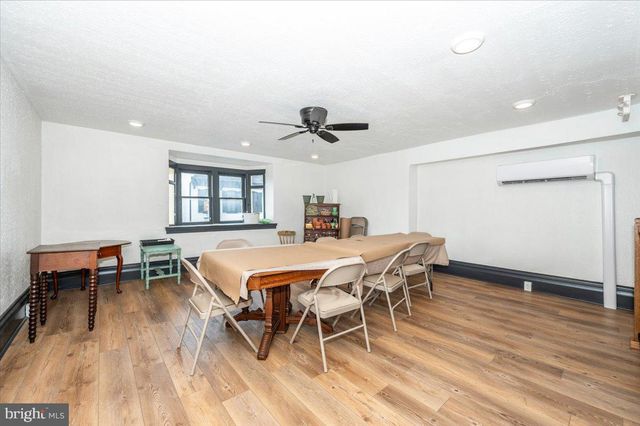 5 N CONOCOCHEAGUE ST, Williamsport, MD 21795