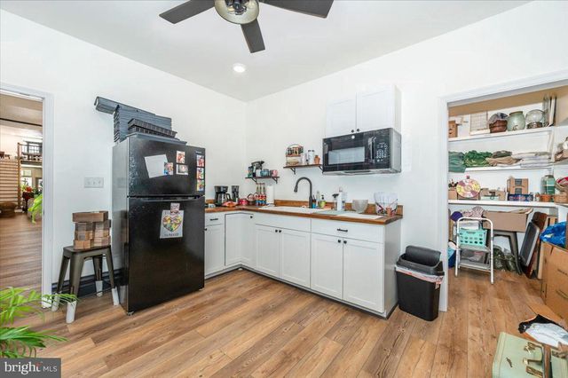 5 N CONOCOCHEAGUE ST, Williamsport, MD 21795