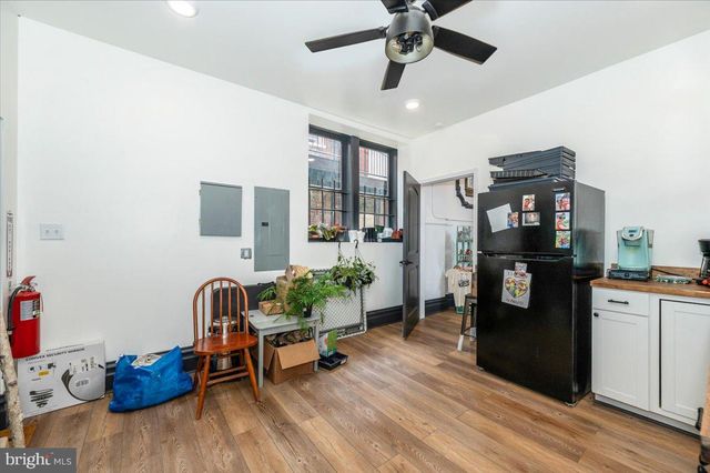 5 N CONOCOCHEAGUE ST, Williamsport, MD 21795