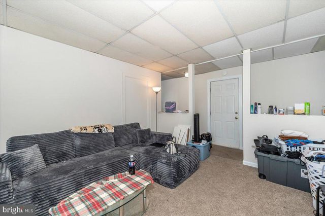 5 N CONOCOCHEAGUE ST, Williamsport, MD 21795