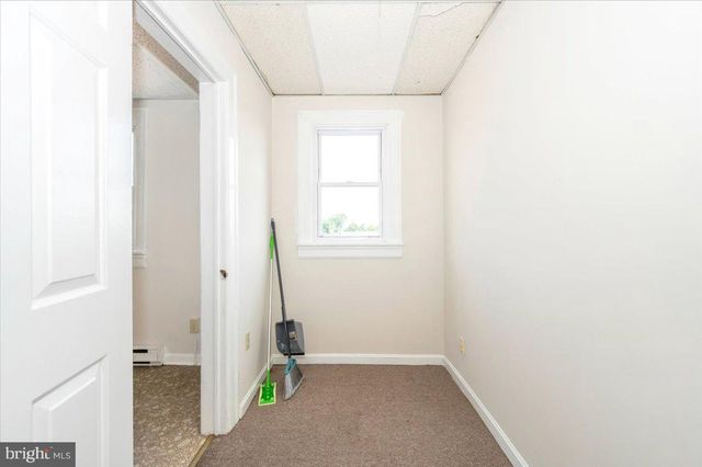 5 N CONOCOCHEAGUE ST, Williamsport, MD 21795