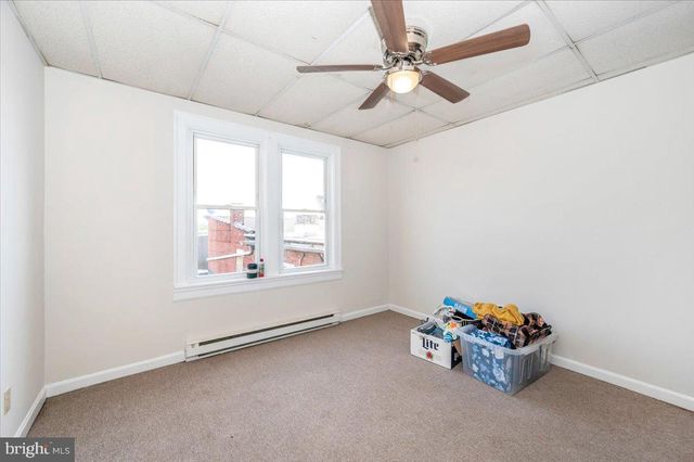 5 N CONOCOCHEAGUE ST, Williamsport, MD 21795
