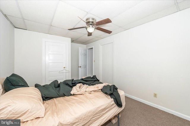 5 N CONOCOCHEAGUE ST, Williamsport, MD 21795