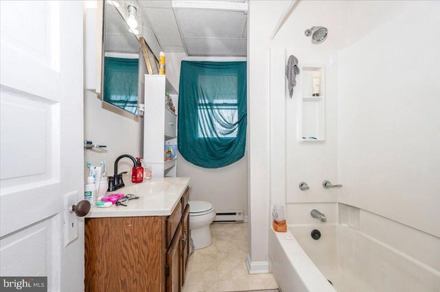 5 N CONOCOCHEAGUE ST, Williamsport, MD 21795