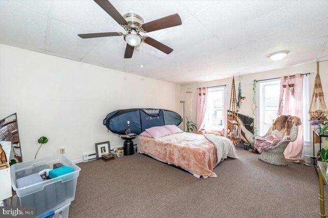 5 N CONOCOCHEAGUE ST, Williamsport, MD 21795