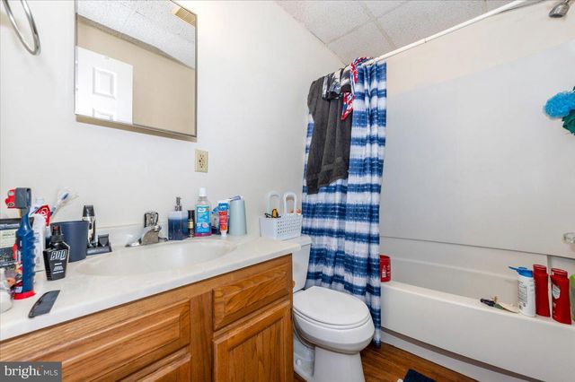 5 N CONOCOCHEAGUE ST, Williamsport, MD 21795