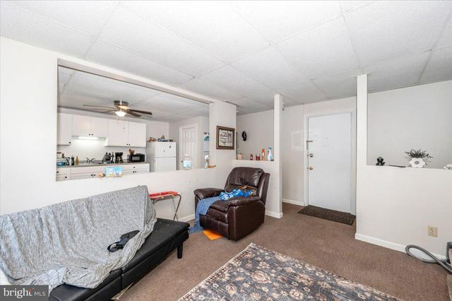 5 N CONOCOCHEAGUE ST, Williamsport, MD 21795