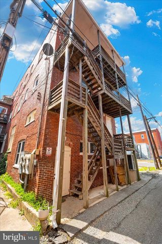 5 N CONOCOCHEAGUE ST, Williamsport, MD 21795