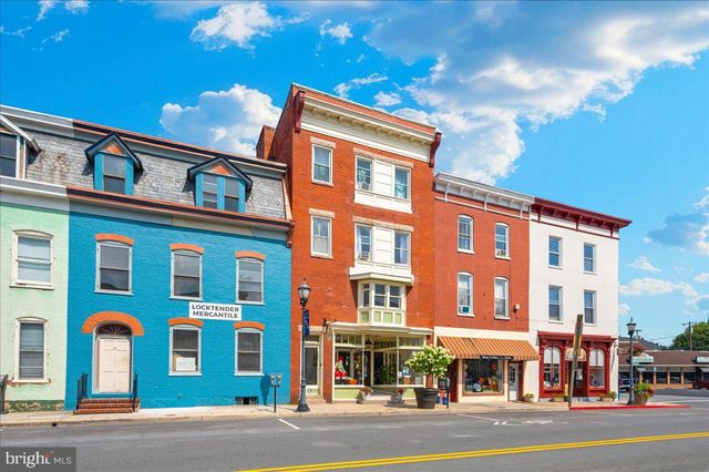 5 N CONOCOCHEAGUE ST, Williamsport, MD 21795