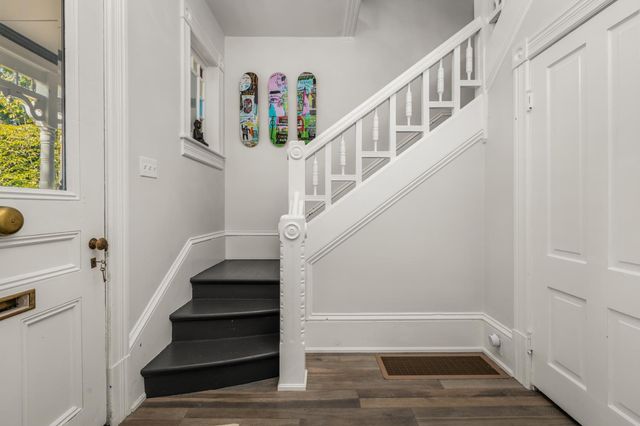 211 Prospect St, Nevada City, CA 95959