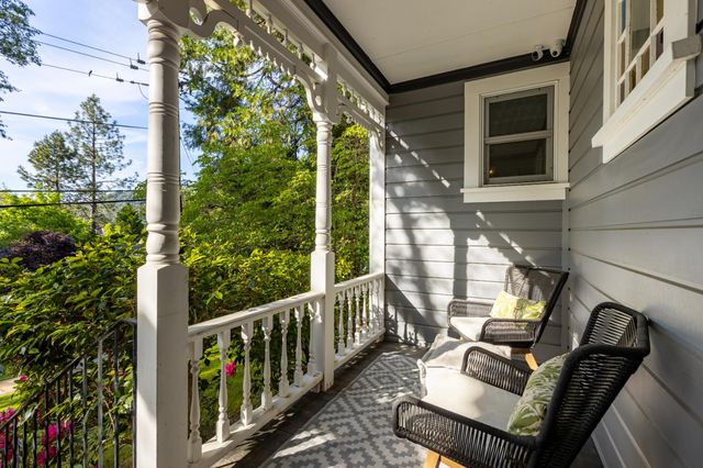 211 Prospect St, Nevada City, CA 95959