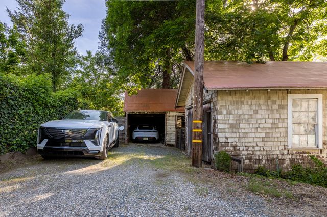 211 Prospect St, Nevada City, CA 95959