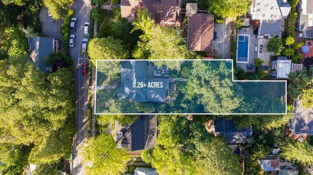 211 Prospect St, Nevada City, CA 95959
