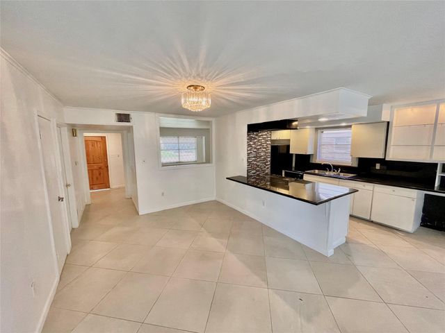 11606 Sagehurst Lane, Houston, TX 77089