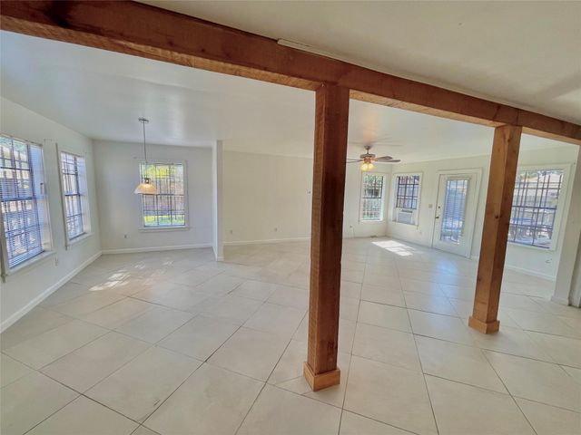 11606 Sagehurst Lane, Houston, TX 77089