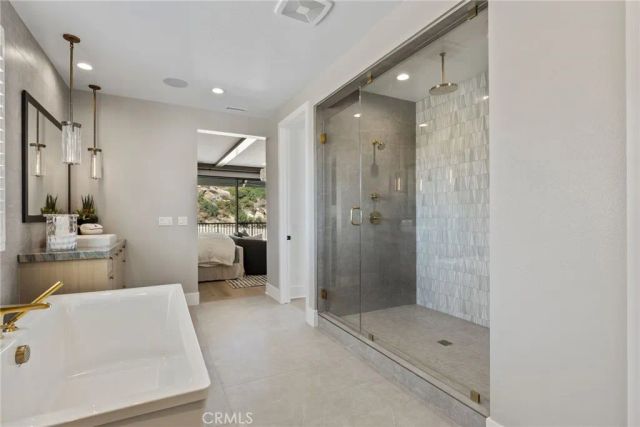 9522 N Andora Avenue, Chatsworth, CA 91311
