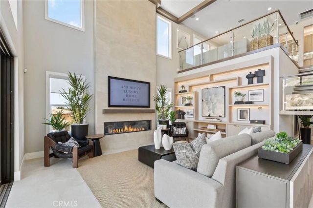 9522 N Andora Avenue, Chatsworth, CA 91311