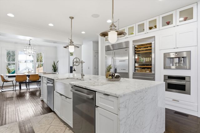 1747 Old Natchez Trce, Franklin, TN 37069