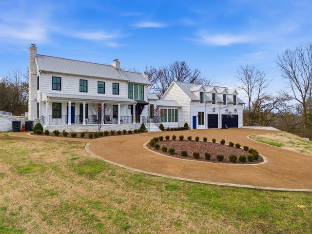 1747 Old Natchez Trce, Franklin, TN 37069