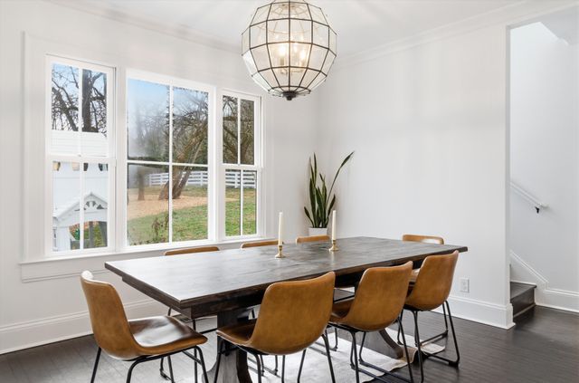 1747 Old Natchez Trce, Franklin, TN 37069