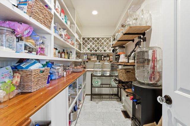 1747 Old Natchez Trce, Franklin, TN 37069