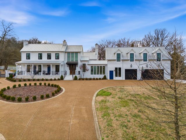 1747 Old Natchez Trce, Franklin, TN 37069